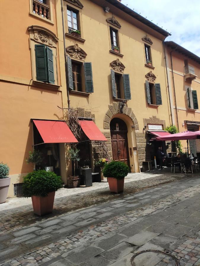 Ca' Spadoni, Centro Storico, Piano Terra, Ingresso Indipendente, Teatro, Parcheggio, 伊莫拉 外观 照片